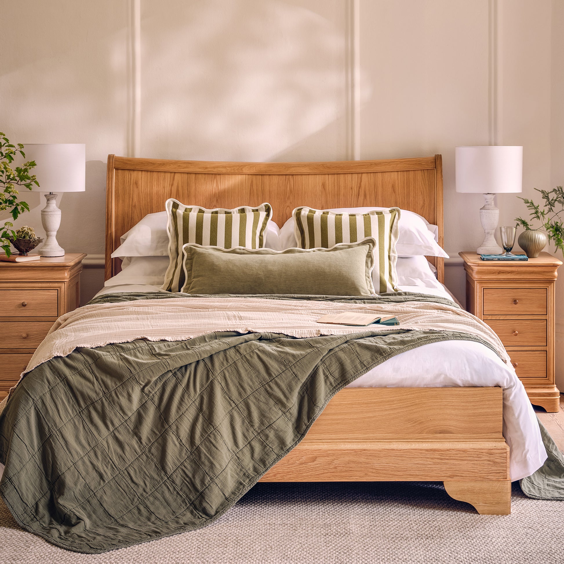 Willis Gambier Bordeaux Sleigh French Bed