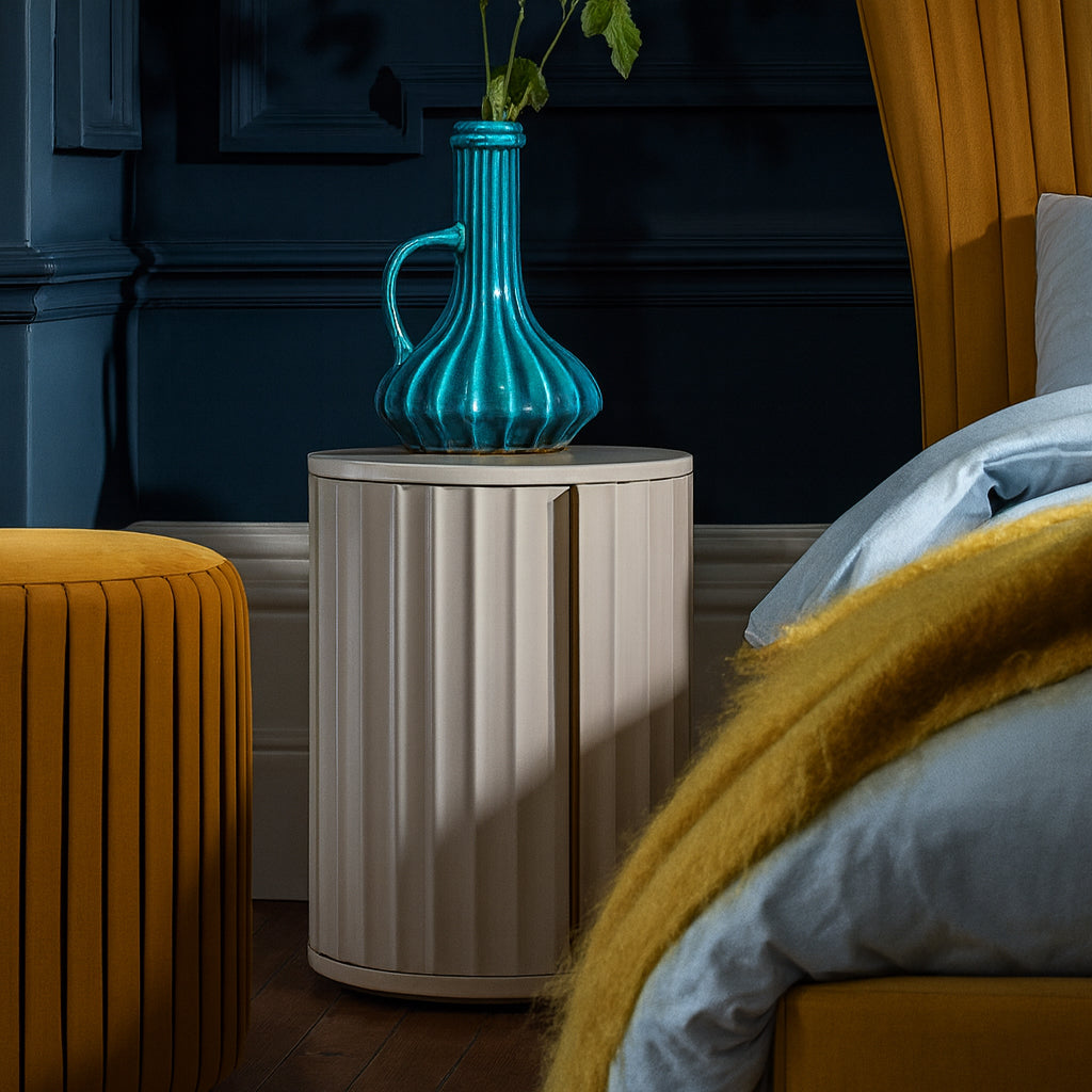 Lily Off-White High Gloss Bedside Table