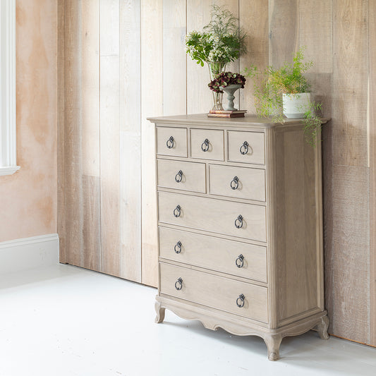 Willis Gambier Camille Oak French 8 Drawer Chest